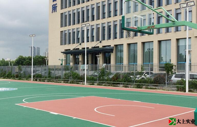 6套燈桿白天實拍圖