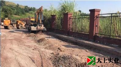 運(yùn)動(dòng)場(chǎng)場(chǎng)地平整