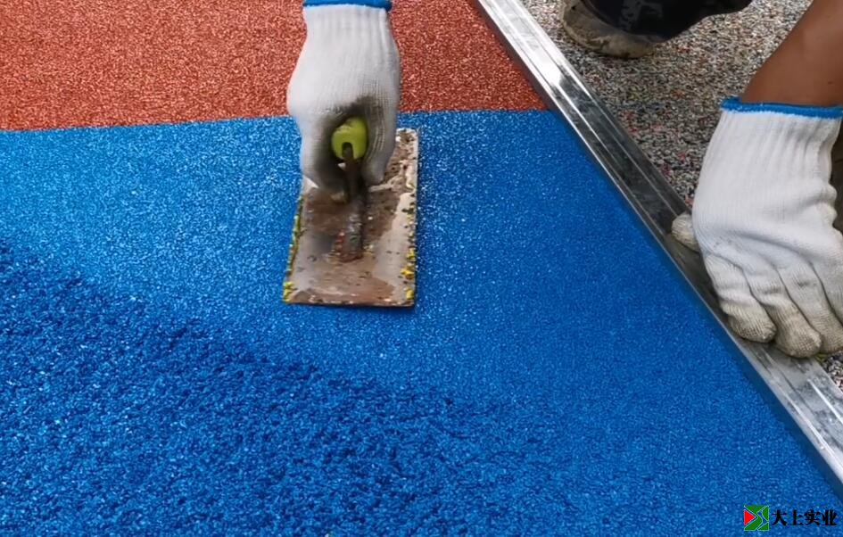 EPDM塑膠跑道施工