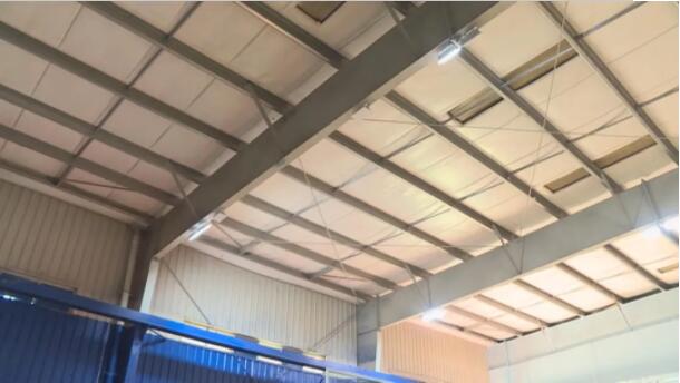 老舊廠房改成運動館，卻忽略了消防設施的改造升級，被責令整改