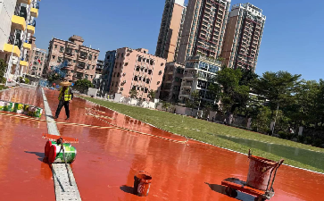 深圳市松崗小學運動場施工